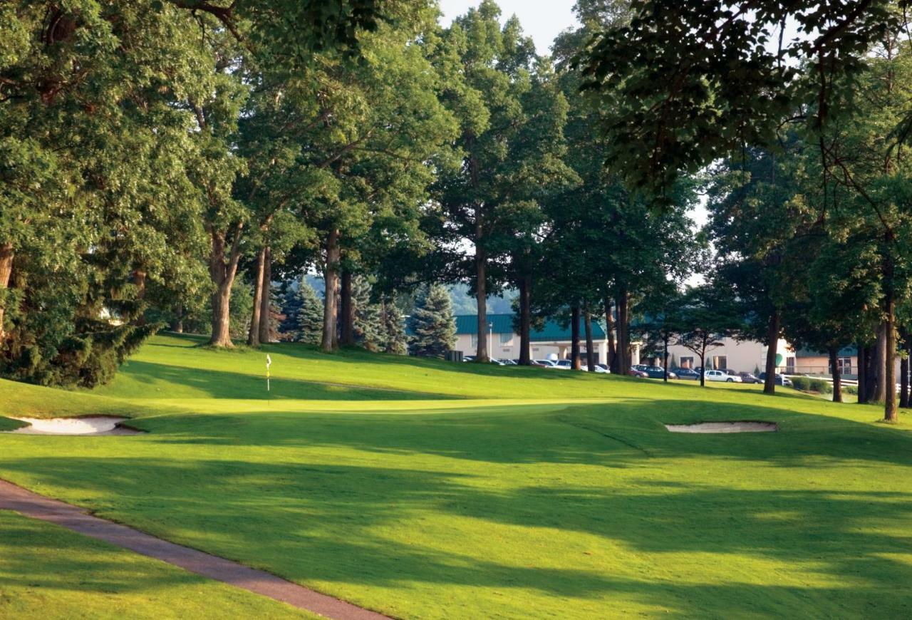 Lakeview Golf Resort Morgantown Exterior foto